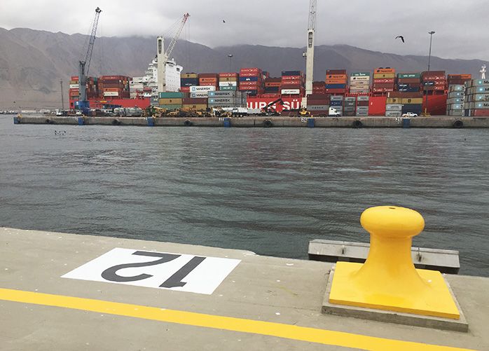 Puerto Iquique. Reposición frente de atraque