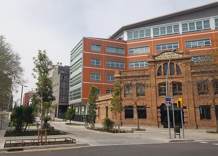 Urbanización Calle Almogàvers