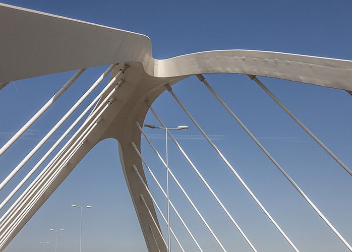 El puente arco más grande de Cataluña